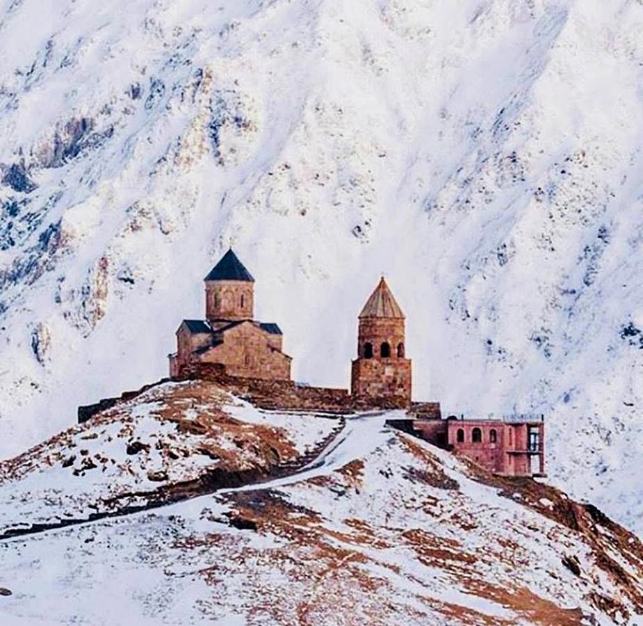 Nino Khetaguri Guest House Kazbegi Esterno foto